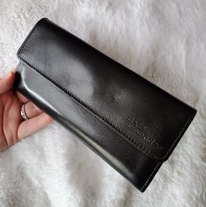 Derek Alexander Wallet